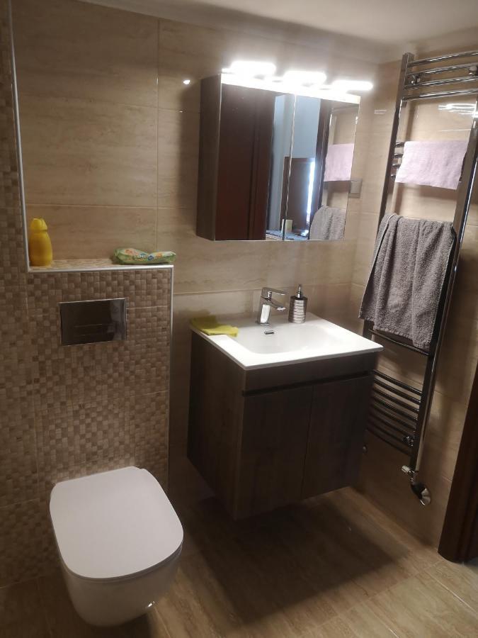 Comfortable Apartment In Kato Toumpa Thessaloníki Exteriör bild