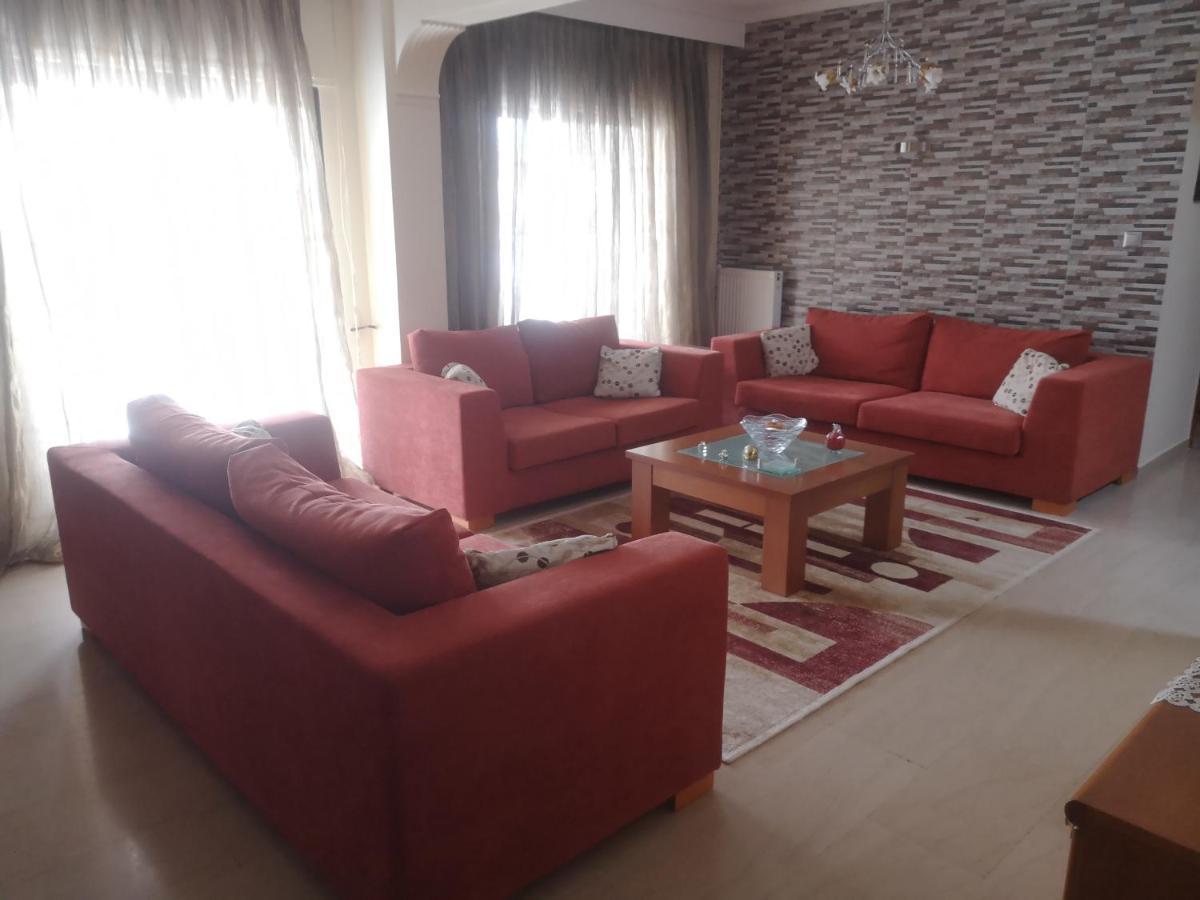 Comfortable Apartment In Kato Toumpa Thessaloníki Exteriör bild
